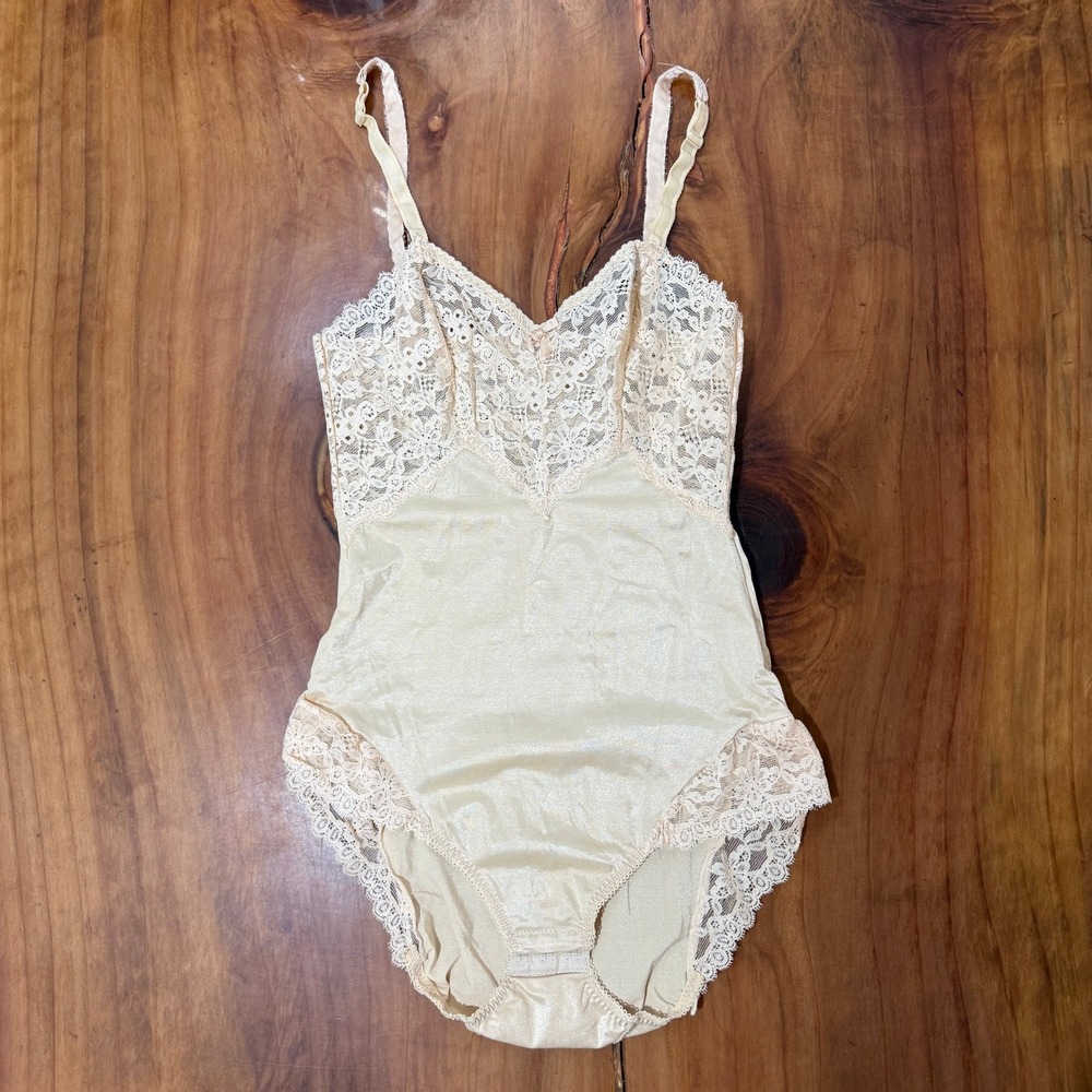 Vintage 60s 70s Kayser Lingerie Teddy 36 Lace Sheer One piece Bodysuit Shape TT7